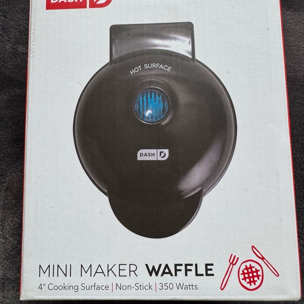 Dash Mini Waffle Maker - Picture 2 of 3